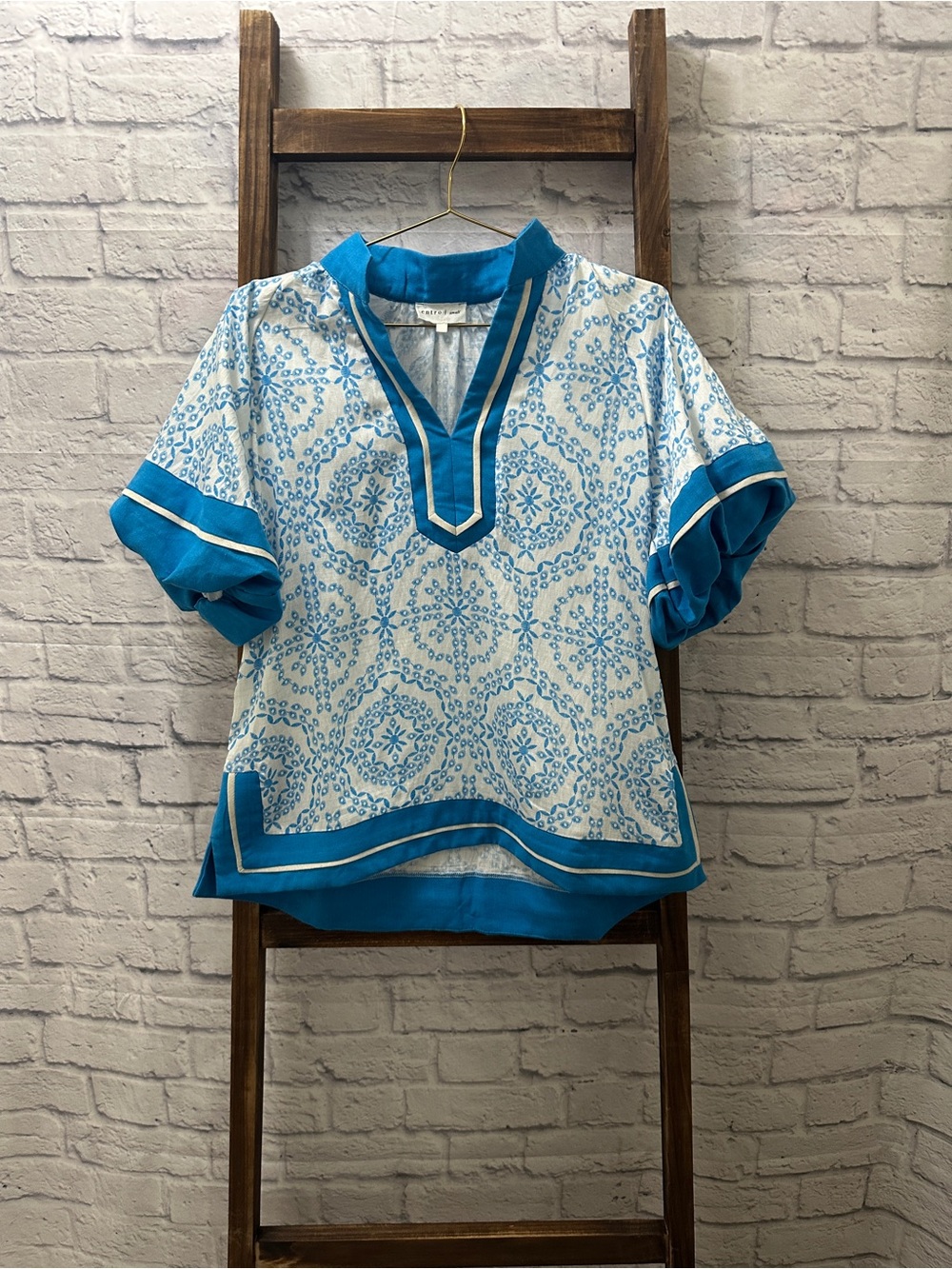 entro Blue and White Printed Split-Neck Short Sleeve Top